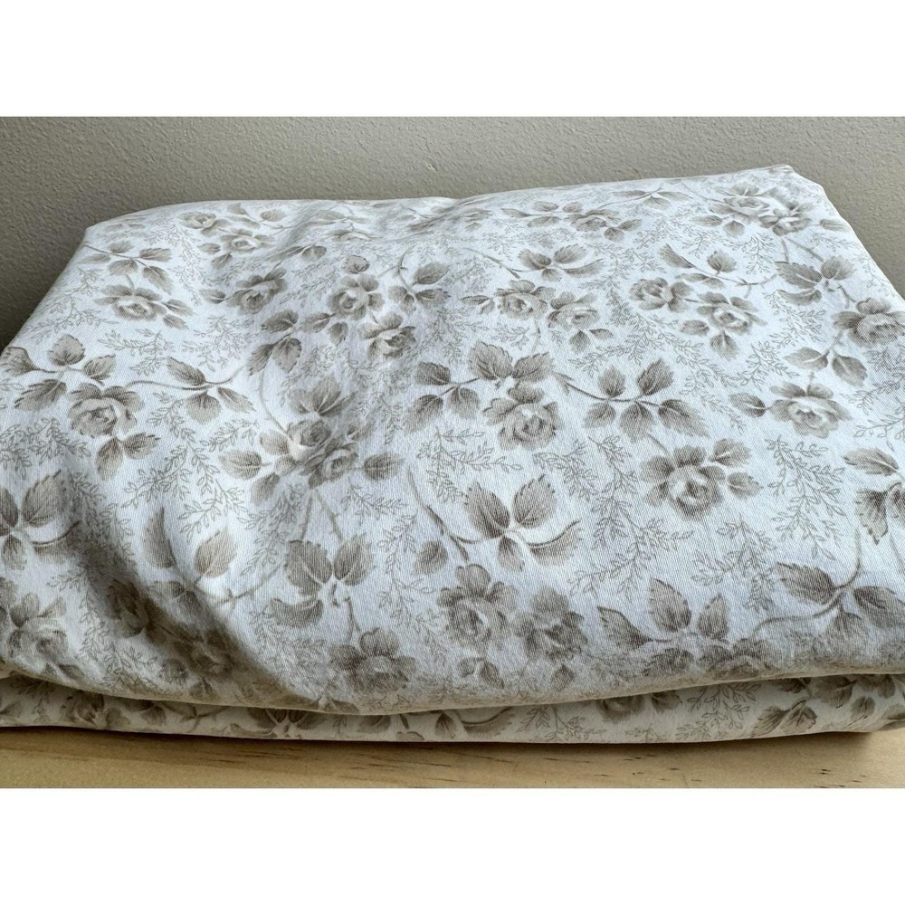 VTG Laura Ashley Lifestyles Tan White Calico Ditsy Floral Flat QUEEN Sheet Rose